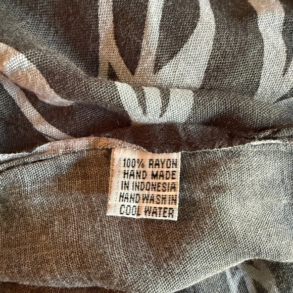 Pareo/Sarong - Picture 3 of 3